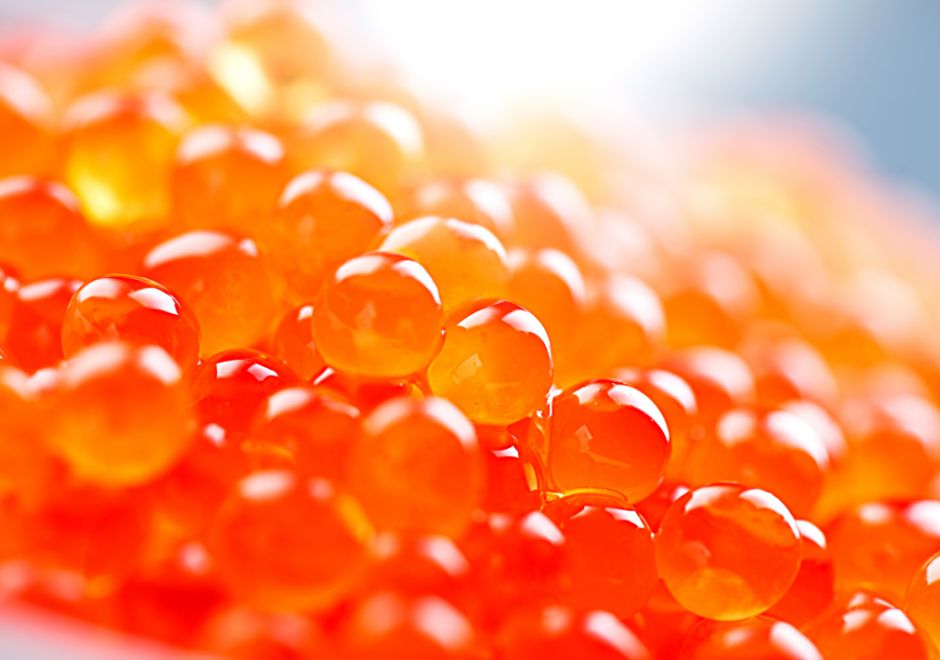What is the Difference Between Caviar and Roe? | CulinaryLore