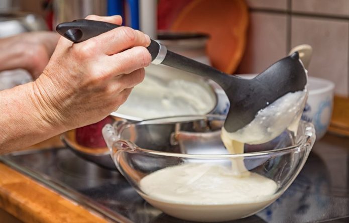 making junket custard dessert