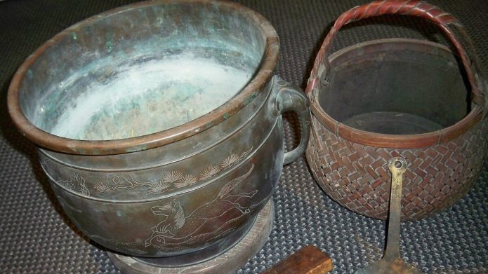 antique bronze Japanese hibachi