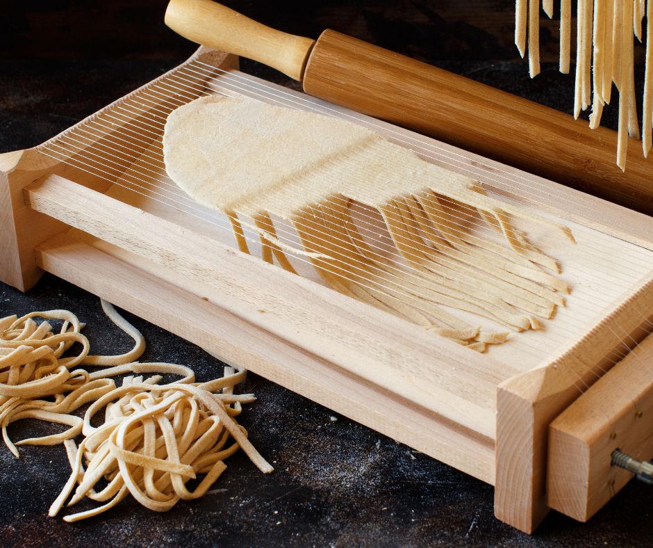 thumbnail interactive-video image 1 of Eppicotispai Chitarra Pasta Cutter - Traditional Italian Guitar Pasta Maker With Dual Cutting Sides 1 of 2