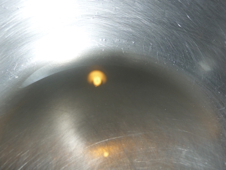 vinegar cleaning pan