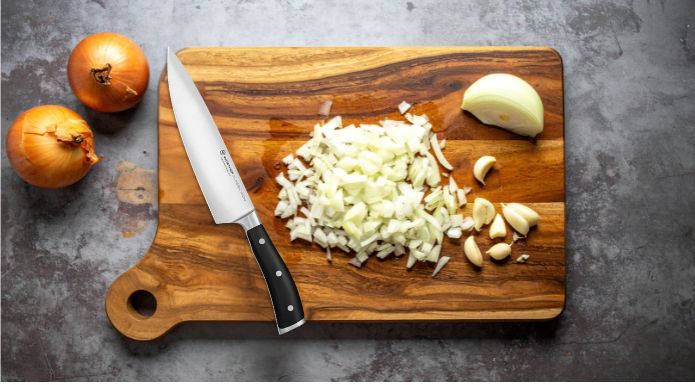 WÜSTHOF Classic 8-Inch Chef's Knife